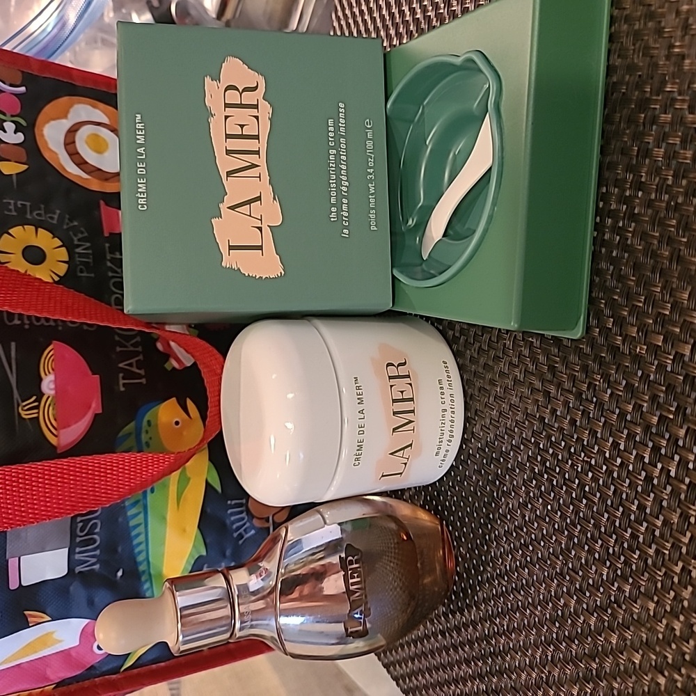 La mer empty jar bottle and box